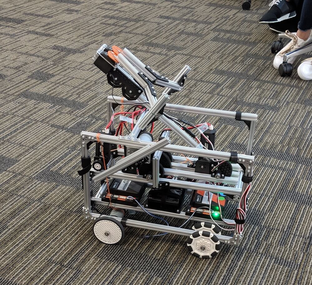 Winning robot